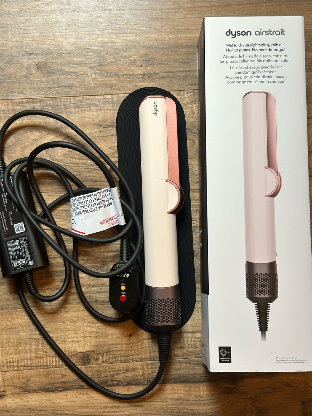 Dyson Airstrait – Ceramic Pink/Rose Gold | Barely Used - Picture 2 of 8